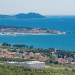 3 Bedroom In Biograd Vakantiehuis *