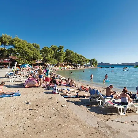 Vikendica 3 Bedroom Pet Friendly In Biograd Biograd Na Moru