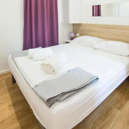 Prázdninový dům 3 Bedroom In Biograd Biograd Na Moru